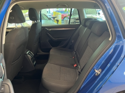 Skoda Octavia Soleil*1.5TSI*Navi*R.Cam*DAB*SHZ*Parkass