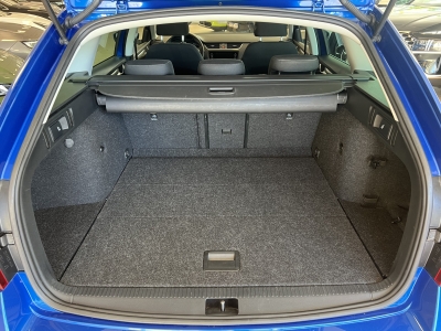 Skoda Octavia Soleil*1.5TSI*Navi*R.Cam*DAB*SHZ*Parkass