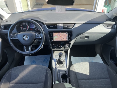 Skoda Octavia Soleil*1.5TSI*Navi*R.Cam*DAB*SHZ*Parkass