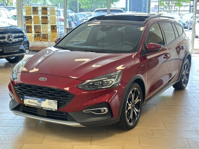 Ford Focus Active*Pano*AHK*Carplay*R.cam*B&O*LED*