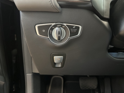 Mercedes-Benz EQC 400 MBUX*Matrix*AHK*R.Cam*SHZ*Distronic+Navi