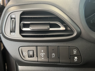 Hyundai i30 Edition 30*R.Cam*CarPlay*Fernlichtass.*LED