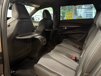 Peugeot 5008 Allure*R.Cam*SHZ*Teilleder*Navi*dig.Cockpit