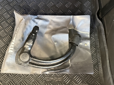 Peugeot 5008 Allure*R.Cam*SHZ*Teilleder*Navi*dig.Cockpit