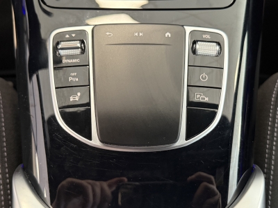 Mercedes-Benz EQC ACC*AHK*Ambiente*LED*Navi*ST.Heiz*R.Cam*MBOX