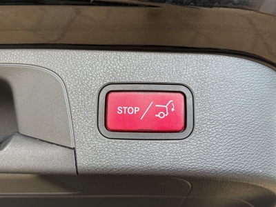 Mercedes-Benz EQC ACC*AHK*Ambiente*LED*Navi*ST.Heiz*R.Cam*MBOX