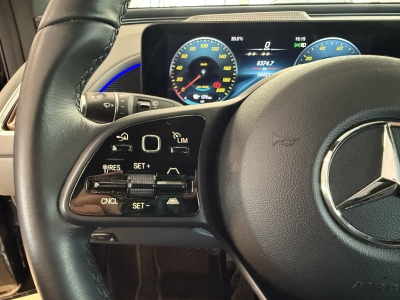 Mercedes-Benz EQC ACC*AHK*Ambiente*LED*Navi*ST.Heiz*R.Cam*MBOX