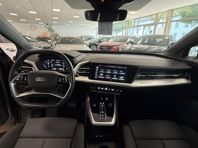 Audi Q4 e-tron R.Cam*CarPlay*Virtual Cockpit*19"LM