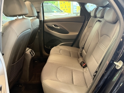 Hyundai i30 Prime*M.hybrid*S.Dach*Winterpaket*R.Cam*Navi