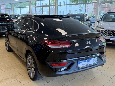 Hyundai i30 Prime*M.hybrid*S.Dach*Winterpaket*R.Cam*Navi