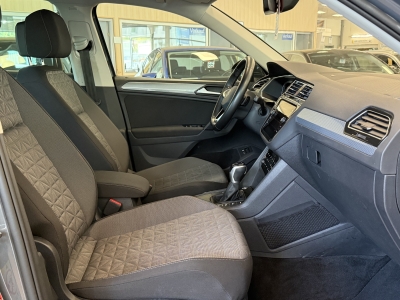 VW Tiguan Life*eHybrid*R.Cam*LED*ACC*Cockpit*Navi 