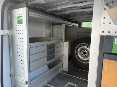 Renault Trafic L1H1 3,0t Komfort*Regalsystem*LED*Navi*