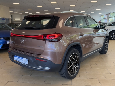 Mercedes-Benz EQA 300 4M*Pano*ACC*360cam*Ambiente*Memory*MBUX