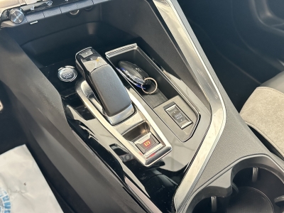 Peugeot 3008 225 GT*ACC*Ambiente*Alcantara*Navi*Carplay*