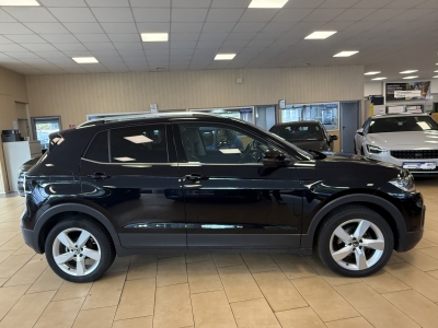 VW T-Cross Style*ACC*R.cam*Navi*dig.Cockpit*LED*DAB