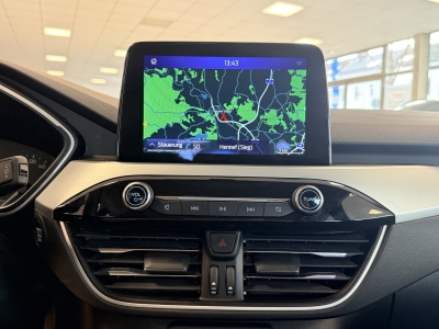 Ford Kuga Cool & Connect dig.Cockpit Navi SHZ PDC