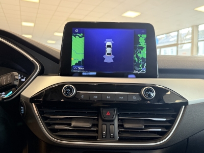 Ford Kuga Cool & Connect dig.Cockpit Navi SHZ PDC