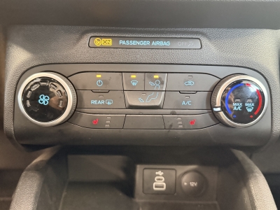 Ford Kuga Cool & Connect dig.Cockpit Navi SHZ PDC