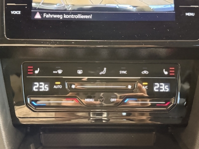 VW Passat GTE*AHK*ACC*dig.Cockpit*Leder*R.cam*SHZ