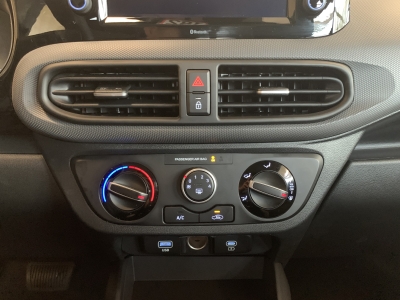 Hyundai i10 Pure*Navi*R.Cam*dig.Cockpit*Spurhalteass.