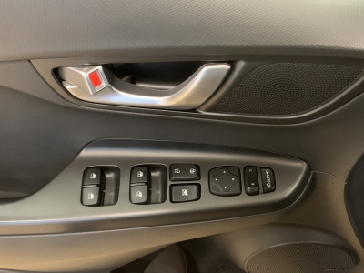 Hyundai KONA Trend 2WD HeadUp Krell ACC SOH100% Garantie