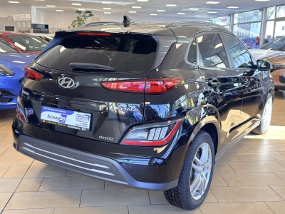 Hyundai KONA Trend 2WD Krell ACC LED Wärmepumpe 100%SOH