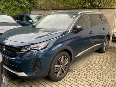 Peugeot 5008 Allure Pack*ACC*dig.Cockpit*SHZ*R.cam*Navi