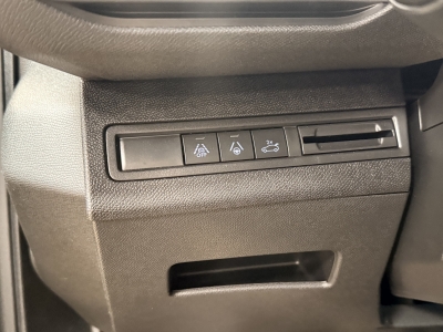 Peugeot 3008 GT*Pano*AHK*ACC*Leder**Ambiente*R.cam*SHZ