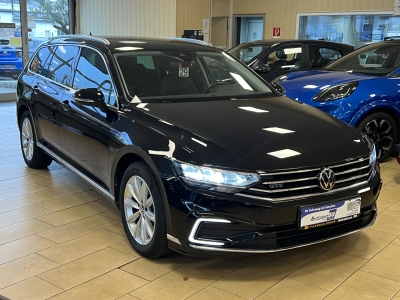 VW Passat GTE*ST-Heiz*ACC*dig.Cockpit*Massage*SHZ