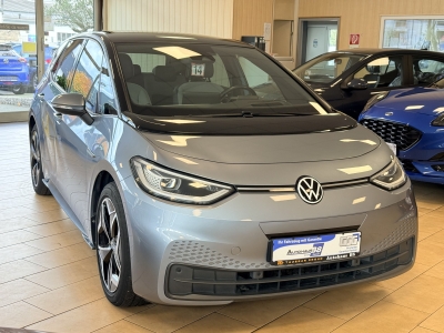 VW ID.3 Pro Performance*Tech*Pano*HUD*WMP*ACC*R.cam