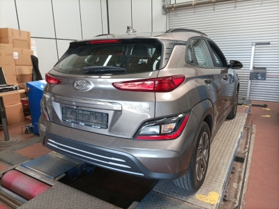 Hyundai KONA Select*WMP*ST-heiz*ACC*R.cam*SHZ*CarPlay