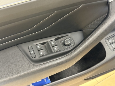 VW Passat GTE*ST-Heiz*ACC*dig.Cockpit*Massage*SHZ