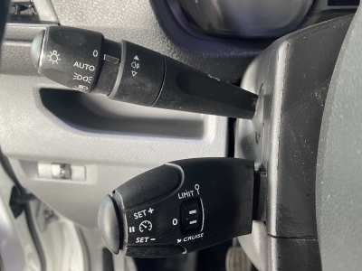 Opel Vivaro Edition M Klima CarPlay/AndroidAuto PDC