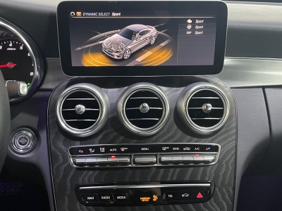 Mercedes-Benz C 200 AMG-Line*LED*Navi*R.Cam*SHZ*DAB*Ambiente*