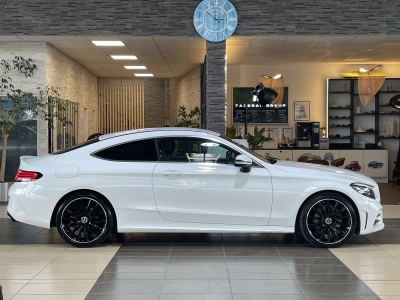 Mercedes-Benz C 200 AMG-Line*LED*Navi*R.Cam*SHZ*DAB*Ambiente*