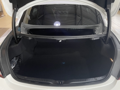 Mercedes-Benz C 200 AMG-Line*LED*Navi*R.Cam*SHZ*DAB*Ambiente*