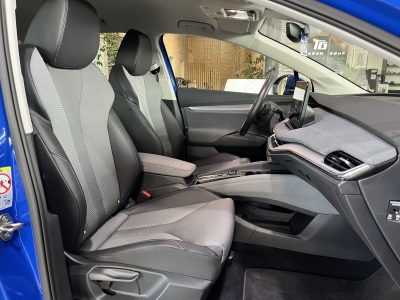 Skoda Enyaq 80 Loft AHK LED Navi R.Cam digCockpit pACC