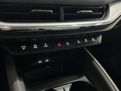 Skoda Enyaq 80 Loft AHK LED Navi R.Cam digCockpit pACC
