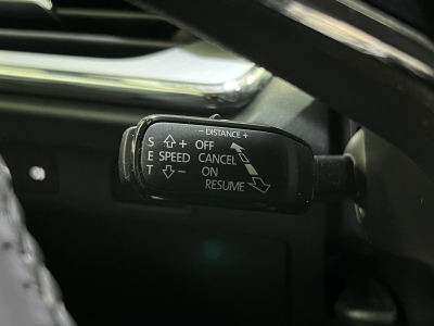 Skoda Enyaq 80 Loft AHK LED Navi R.Cam digCockpit pACC