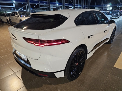 Jaguar I-Pace S AWD LED R.Cam Standheiz. Navi ACC PDC 