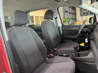 VW Caddy Maxi Spurassist. PDC Klima Tempomat DAB+