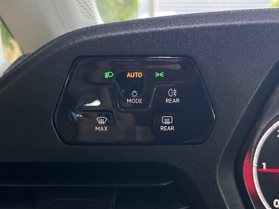 VW Caddy Maxi Spurassist. PDC Klima Tempomat DAB+