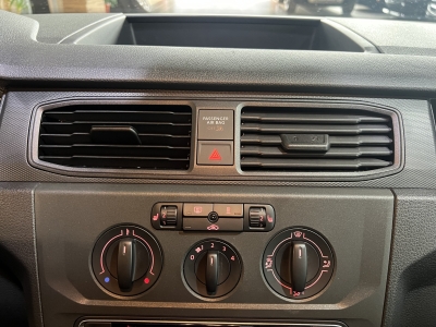 VW Caddy Maxi Design*7-Sitzer*AHK*Standhzg,*ACC*Navi