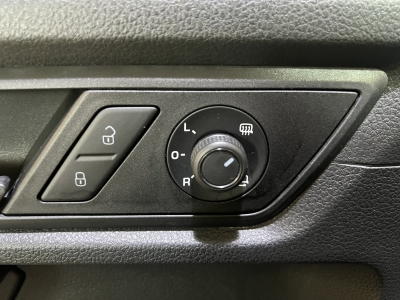 VW Caddy Maxi Design*7-Sitzer*AHK*Standhzg,*ACC*Navi