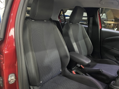 Opel Corsa Elegance LED R.Cam PDC SHZ BLIS Spurassist