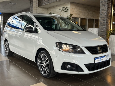 Seat Alhambra FR-Line Pano Leder ACC DCC AHK Bi-Xenon