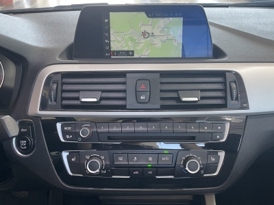 BMW 218 d Business Navi LED SHZ DAB Klimaauto. 