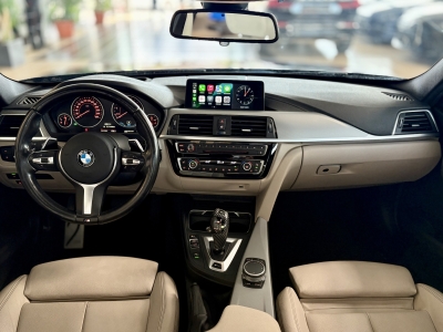 BMW 330 iPerformance M Sport Pano Leder LED Head-Up