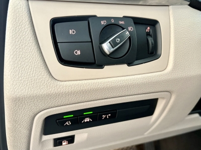 BMW 330 iPerformance M Sport Pano Leder LED Head-Up