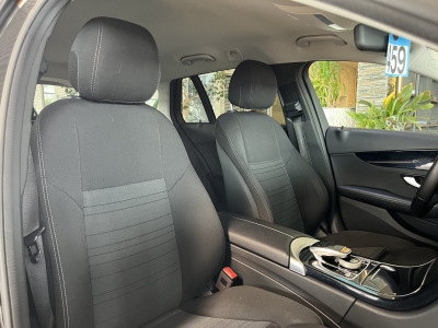 Mercedes-Benz C 220 d LED Navi R.Cam SHZ PDC DAB Sportfahrwerk